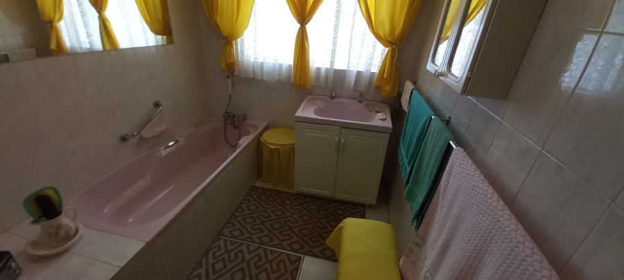 3 Bedroom Property for Sale in Morelig Free State